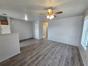 1439 E Robert St in Fort Worth, TX - Building Photo - Building Photo