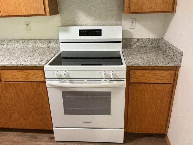 1901 Desoto St in St. Paul, MN - Building Photo - Building Photo