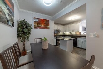 501 Knights Run Ave in Tampa, FL - Foto de edificio - Building Photo