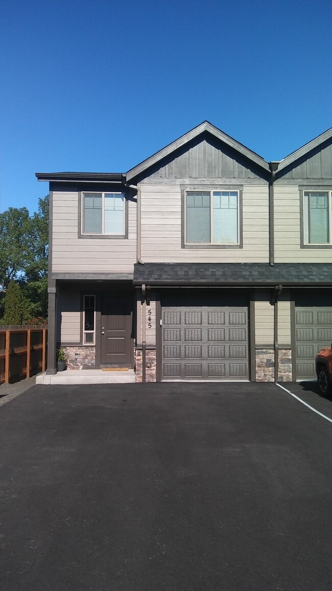 property at 517 N 11th St