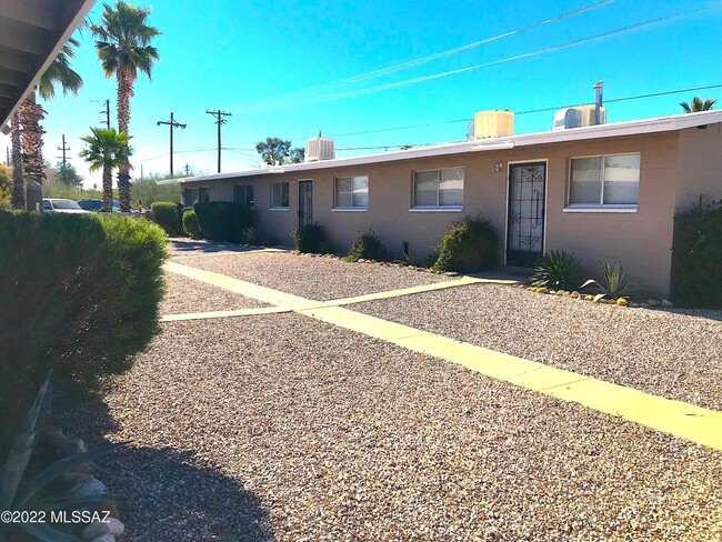 2552 N Park Ave, Unit 2552 in Tucson, AZ - Building Photo - Building Photo