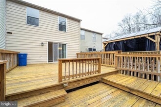 9428 Orbitan Ct in Parkville, MD - Building Photo - Building Photo