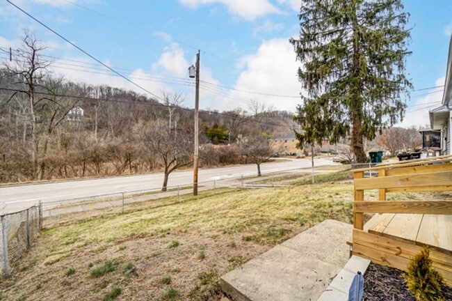 4692 Kirby Ave in Cincinnati, OH - Building Photo - Building Photo