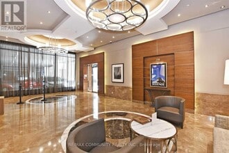 763 Bay St. in Toronto, ON - Building Photo - Building Photo