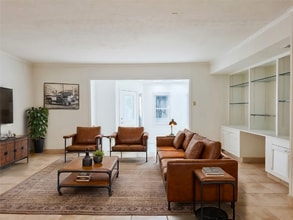 811 Lovett Blvd, Unit 25 in Houston, TX - Foto de edificio - Building Photo