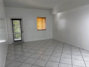 12645 SW 91st St in Miami, FL - Building Photo - Building Photo