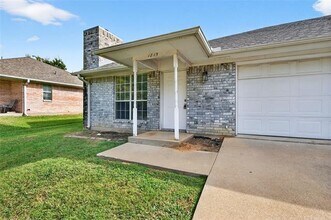 1813 Park Pl in Sherman, TX - Building Photo - Building Photo
