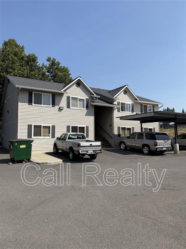 property at 13424 E Skyview Ave