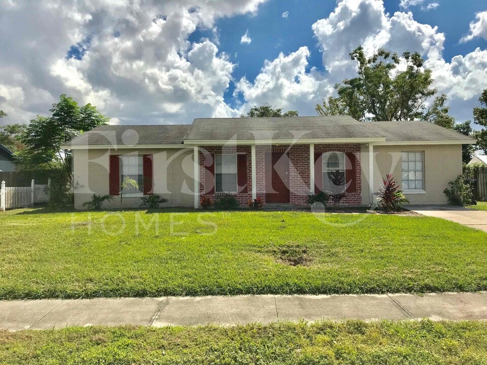 660 Flagler Dr in Orlando, FL - Building Photo