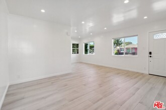 1012 Indiana Ct in Los Angeles, CA - Building Photo - Building Photo