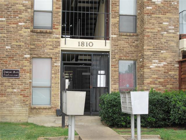 property at 1810 N Garrett Ave