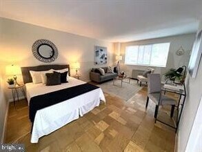 2710 Macomb St NW, Unit 303 in Washington, DC - Building Photo - Building Photo