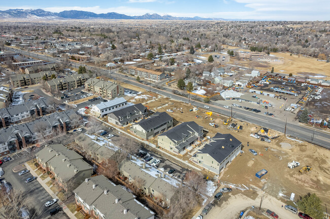 Creekside Homes in Arvada, CO - Building Photo - Building Photo