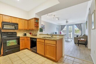 276 Murcia Dr, Unit 303 in Jupiter, FL - Building Photo - Building Photo
