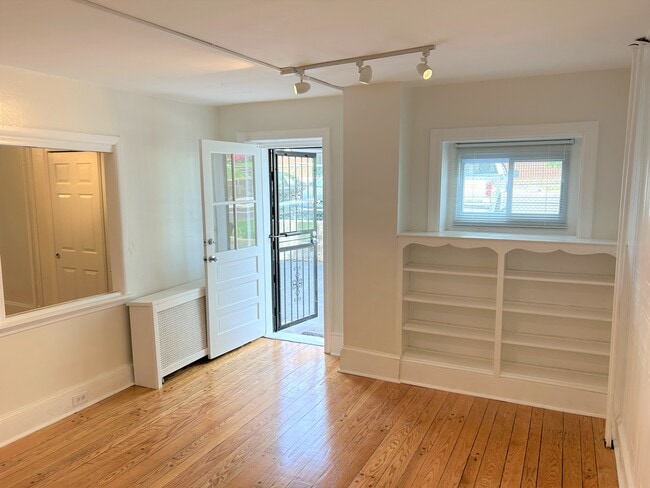 508 Central Ave, Unit Apt. #1 in Cheltenham, PA - Building Photo - Building Photo