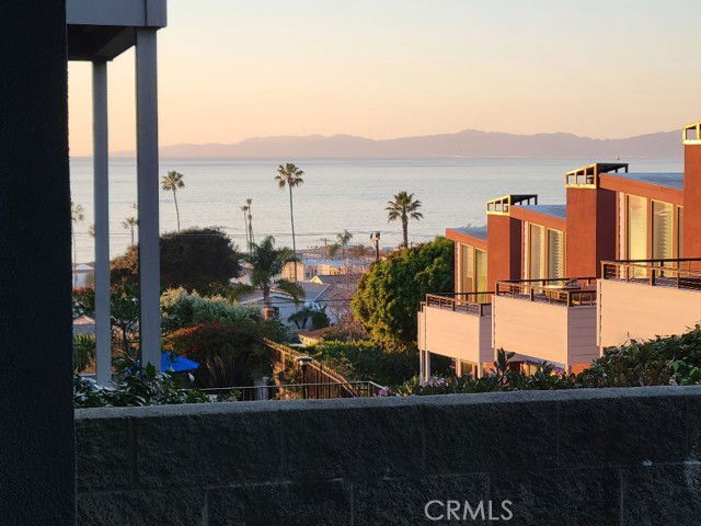 400 Palos Verdes Blvd in Redondo Beach, CA - Building Photo - Building Photo