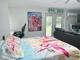 615 15th St in Virginia Beach, VA - Building Photo