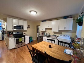 31 Cameron Ave in Somerville, MA - Building Photo