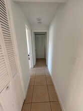 120 SW 18th Ct in Miami, FL - Building Photo - Building Photo