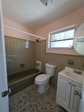 20630 Manta Dr in Cutler Bay, FL - Building Photo - Building Photo