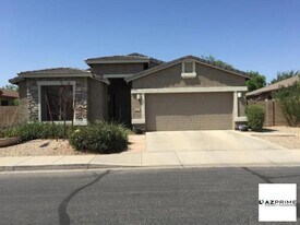 2731 E Tyson St in Chandler, AZ - Building Photo