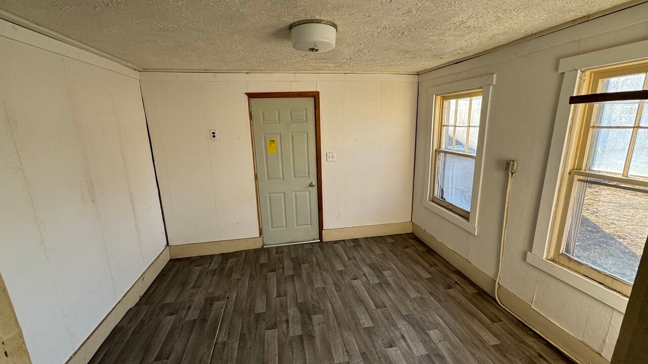 1509 W 5th St in Hastings, NE - Building Photo