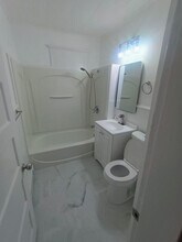 152 Turner Ave in Torrington, CT - Building Photo - Building Photo