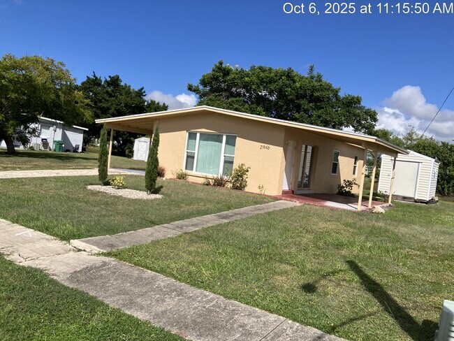 21946 Hernando Ave in Port Charlotte, FL - Foto de edificio - Building Photo