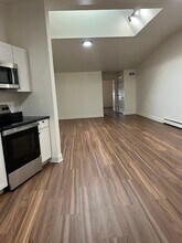 405 Mill St, Unit #2 in Coraopolis, PA - Building Photo - Building Photo