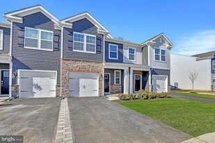 59 Alexander Wy in Mount Holly, NJ - Building Photo