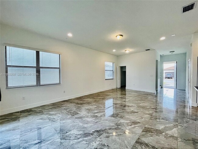 5673 Cerva Ln in Ave Maria, FL - Building Photo - Building Photo