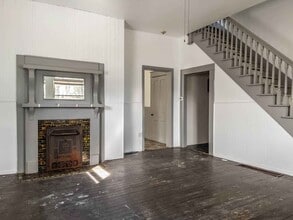 320 W Church St, Unit 322 in Urbana, OH - Building Photo - Building Photo