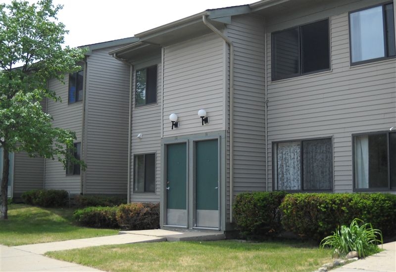 Roscommon Apartments in Roscommon, MI - Building Photo