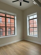 19 N 7th St in Keokuk, IA - Building Photo - Building Photo