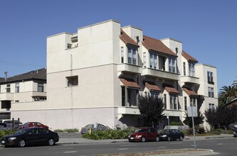 Midtown in Oakland, CA - Foto de edificio - Building Photo