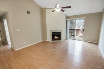 132 Shirley Ridge Dr in St. Charles, MO - Building Photo - Building Photo