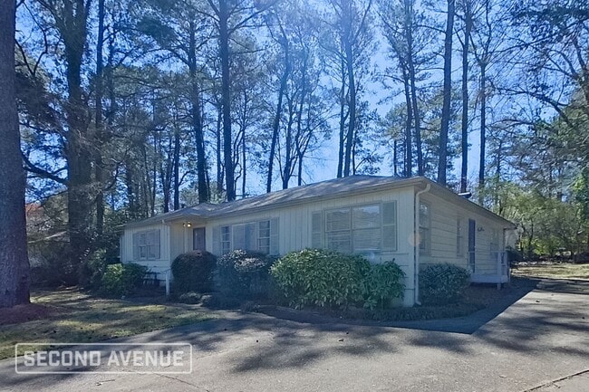 property at 817 Martinwood Ln