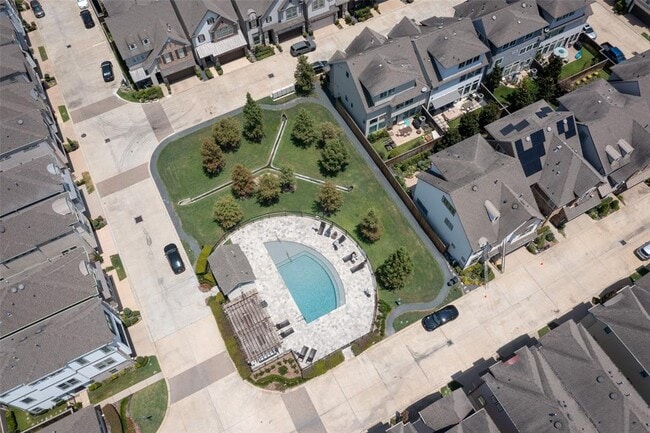 1203 Edwinstowe Trl in Houston, TX - Building Photo - Building Photo