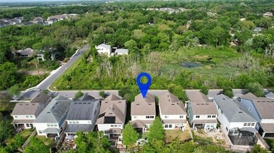 594 Windy Pne Wy in Oviedo, FL - Foto de edificio - Building Photo