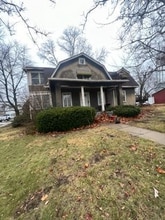 480 Gooding St in La Salle, IL - Foto de edificio - Building Photo