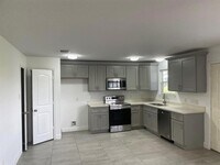 12404 Urban Dale Ct photo'