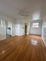 1737 N Sycamore Ave in Los Angeles, CA - Building Photo