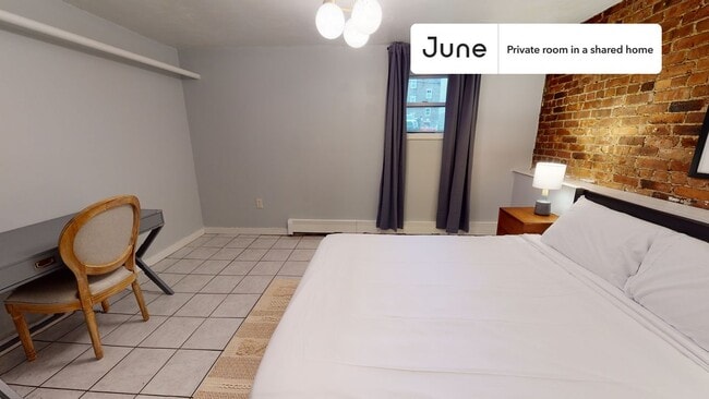 Private bedroom in 6 bed/2 bath Home in Boston, MA - Building Photo - Building Photo