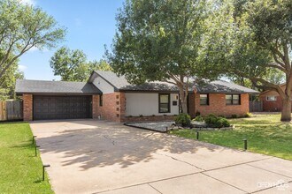 4517 Wynnwood Dr in Wichita Falls, TX - Building Photo - Building Photo