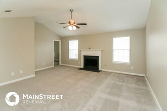 210 Oak Manor Dr in Covington, GA - Building Photo - Building Photo