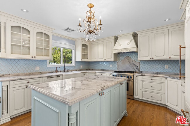 property at 134 N Westgate Ave