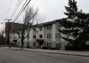 285 Niagara St Apartments