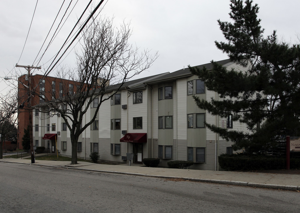 285 Niagara St in Providence, RI - Building Photo