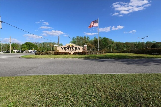 3244 Candle Ridge Dr