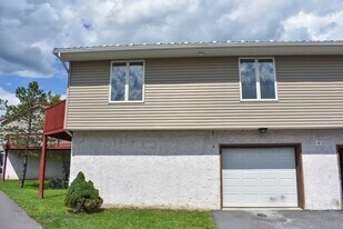 310 S Lincoln Ave in Jersey Shore, PA - Building Photo